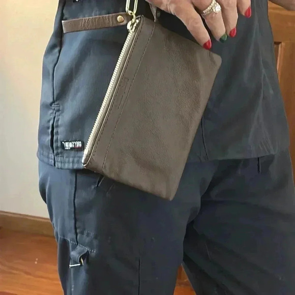 Chloe See By Chloe Wristlet EUC - Picture 8 of 9